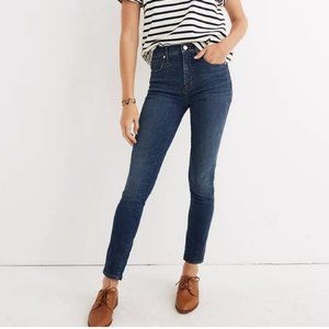 Petite 10" High-Rise Skinny Jeans in Elinor Wash: Eco Edition